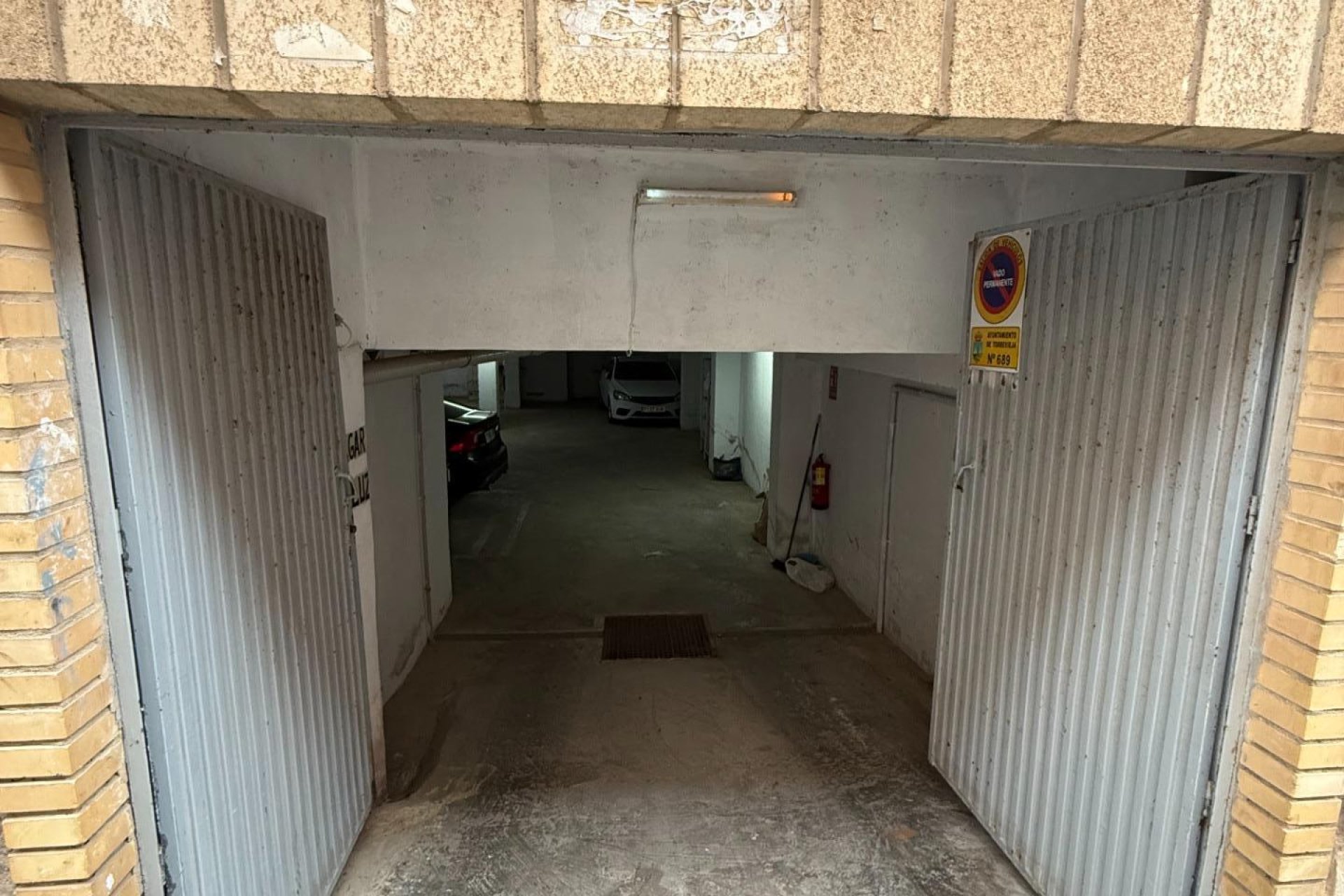 Resale - garage - Torrevieja - Playa del cura