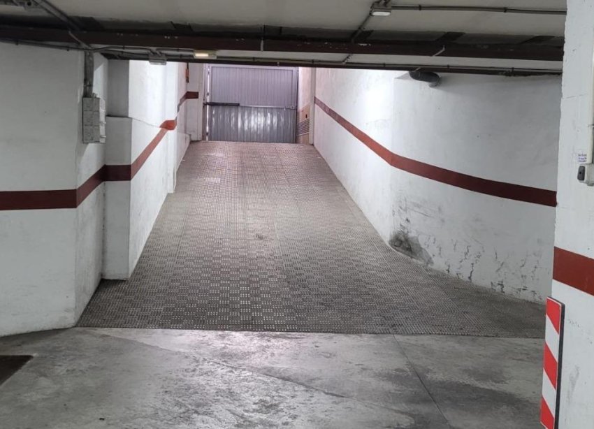 Resale - garage - Torrevieja - Playa del cura