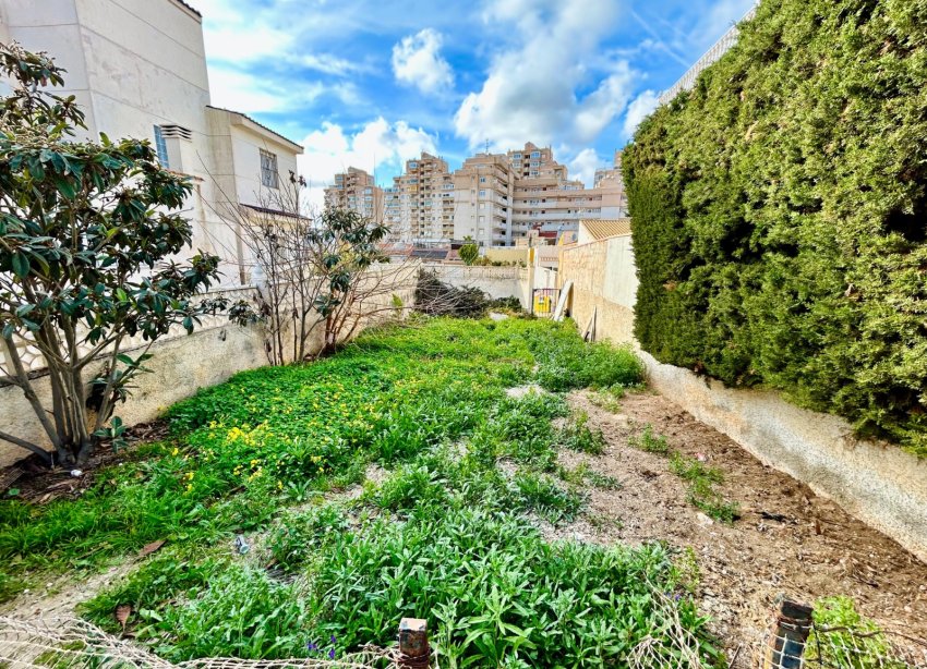 Resale - Land - Torrevieja - Nueva Torrevieja - Aguas Nuevas