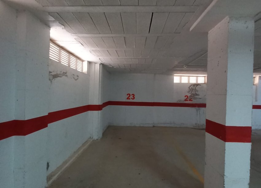 Resale - Parking - La Mata, Torrevieja