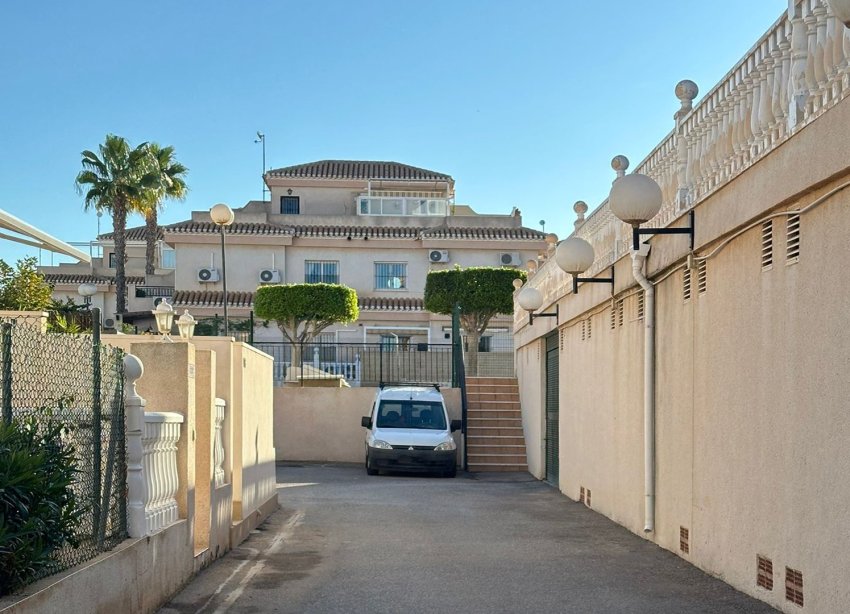 Resale - Parking Space / Garage - Orihuela Costa - Playa Flamenca