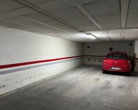 Resale - Parking Space / Garage - Torrevieja - Centro