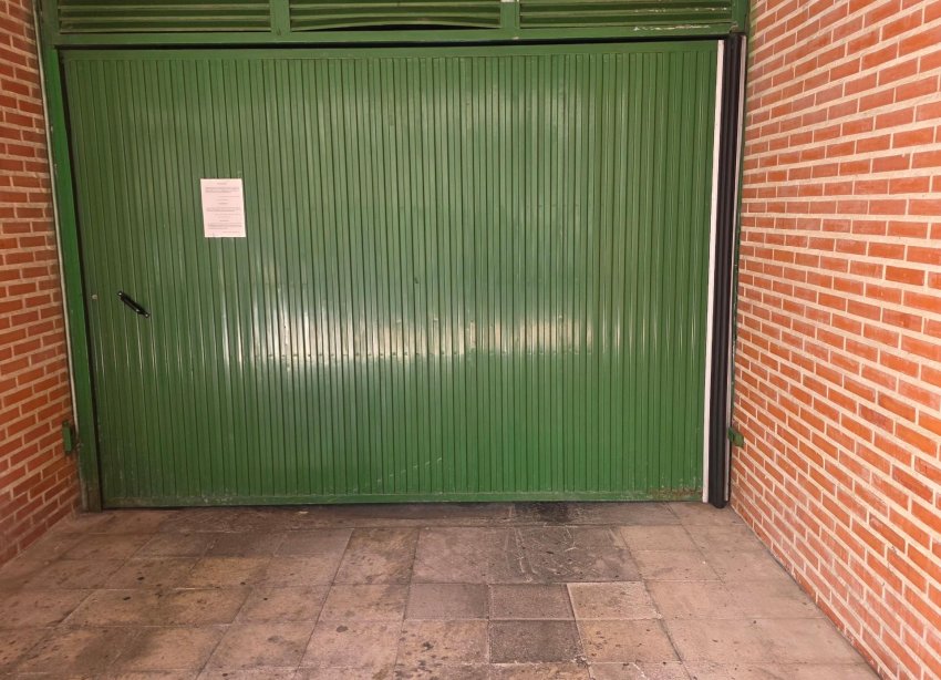 Resale - Parking - Torrevieja - Habaneras