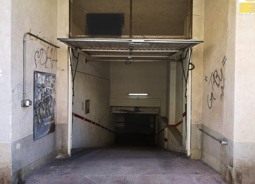 Resale - Parking - Torrevieja - Playa de los locos