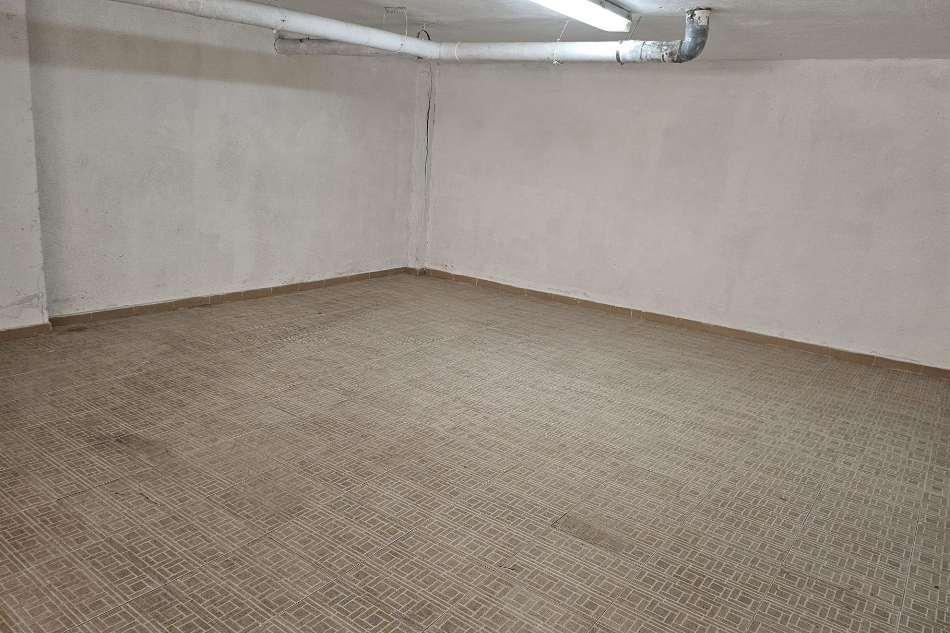 Resale - Parking - Torrevieja - Playa del Cura
