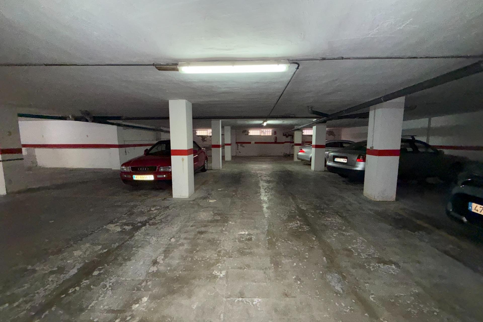 Resale - Parking - Torrevieja - Playa del Cura