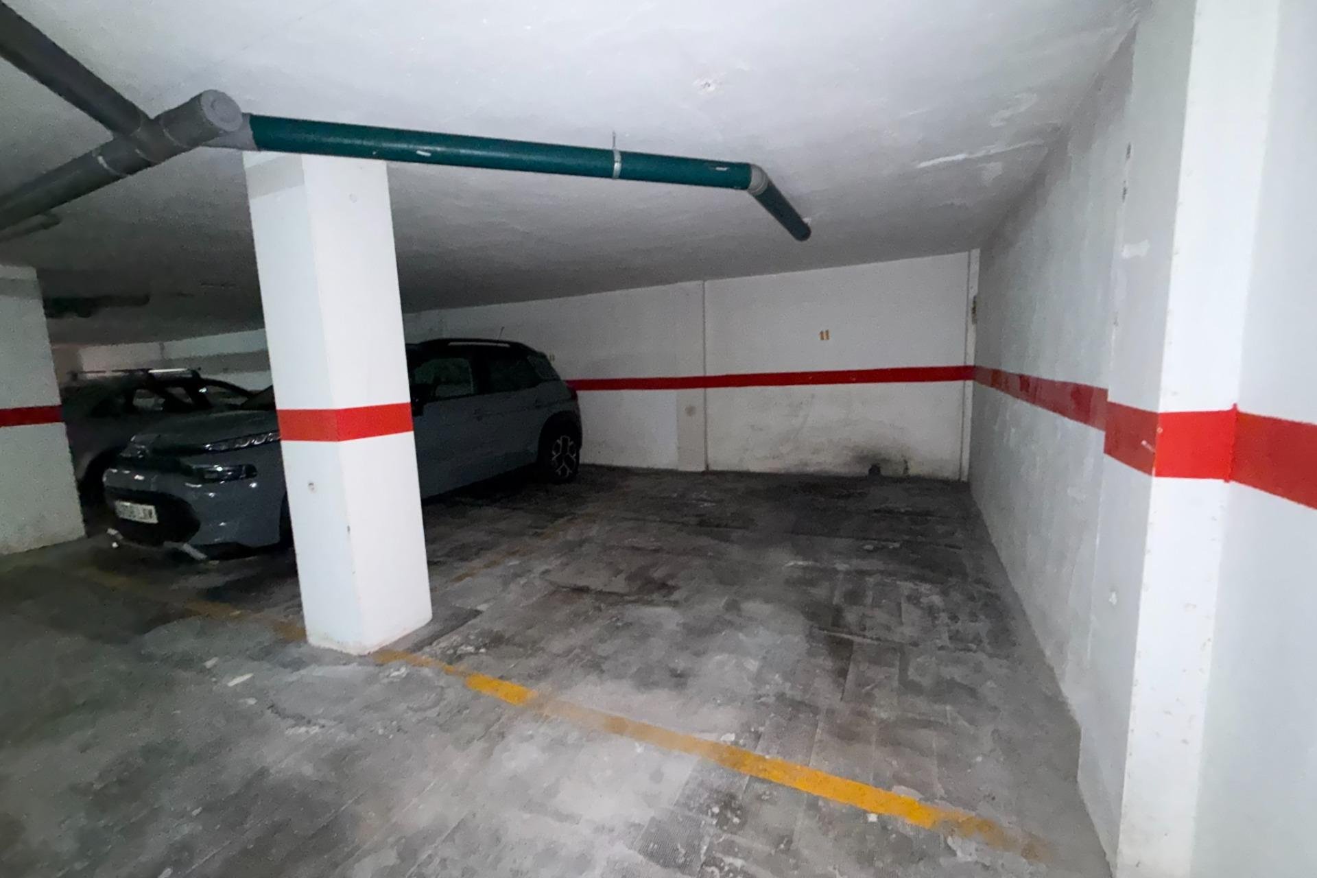 Resale - Parking - Torrevieja - Playa del Cura
