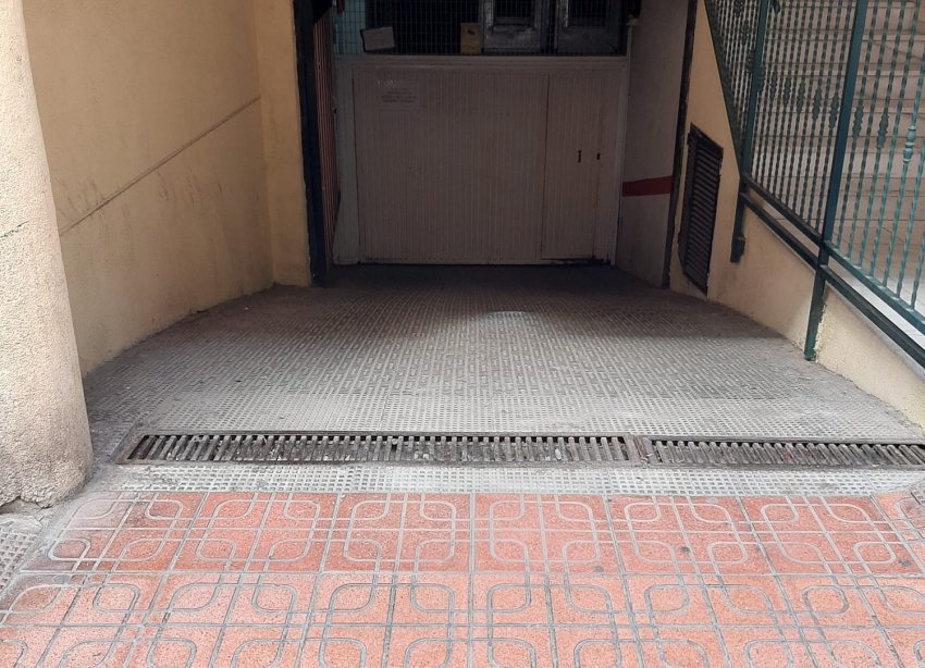 Resale - Parking - Torrevieja