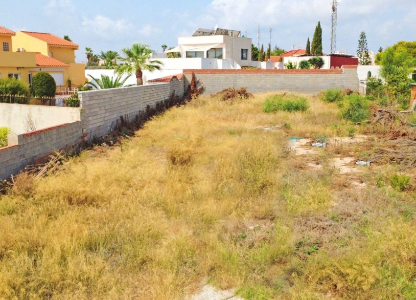 Resale - Plot - Torrevieja - Los Balcones - Los Altos del Edén