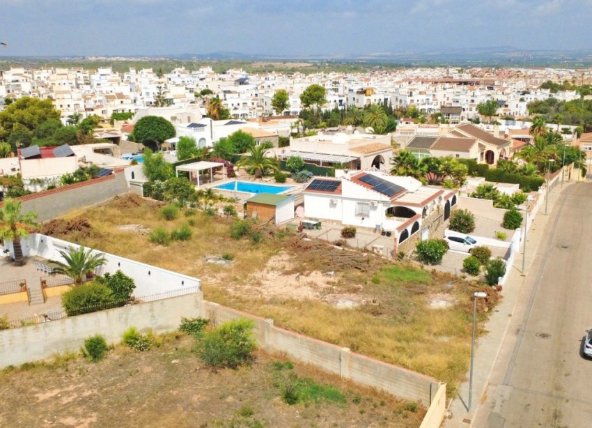 Resale - Plot - Torrevieja - Los Balcones - Los Altos del Edén