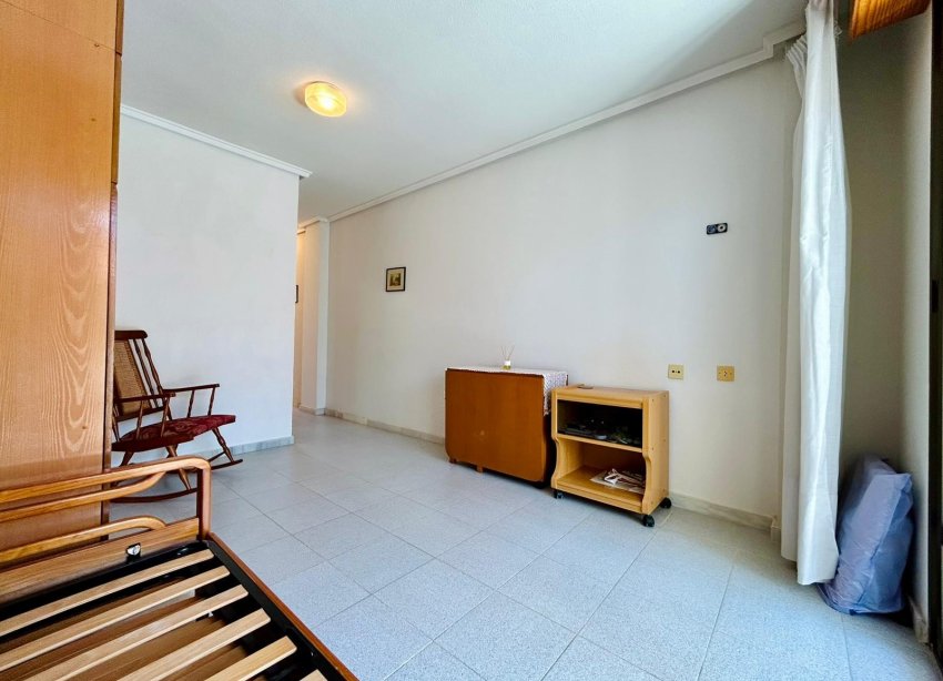 Resale - studio apartment - Torrevieja - El Chaparral