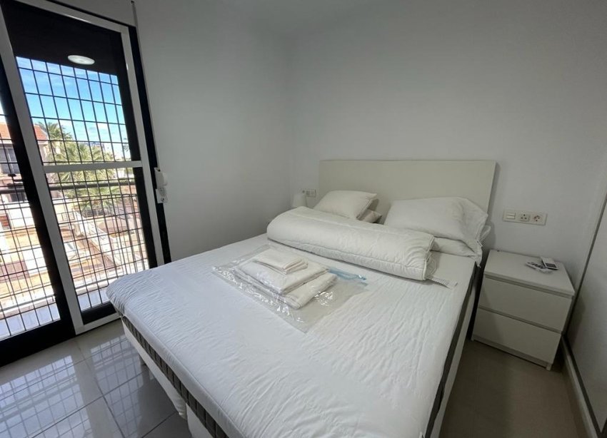 Resale - Terraced house - Orihuela Costa - Campoamor