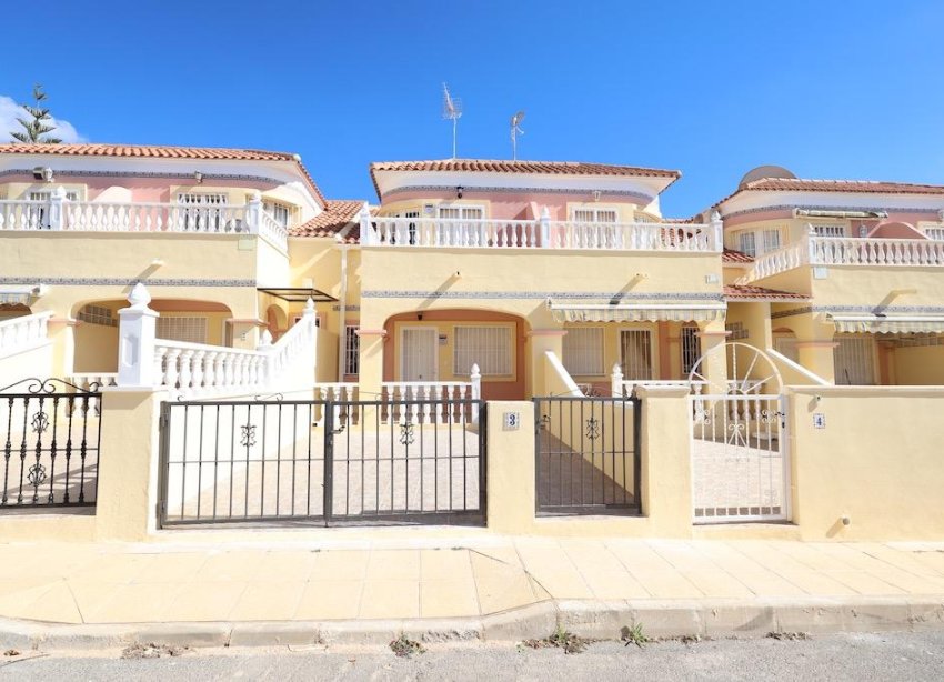 Resale - Terraced house - Orihuela Costa - Las Filipinas