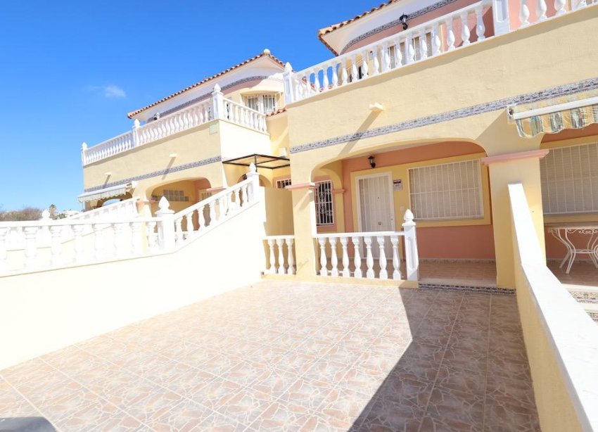 Resale - Terraced house - Orihuela Costa - Las Filipinas