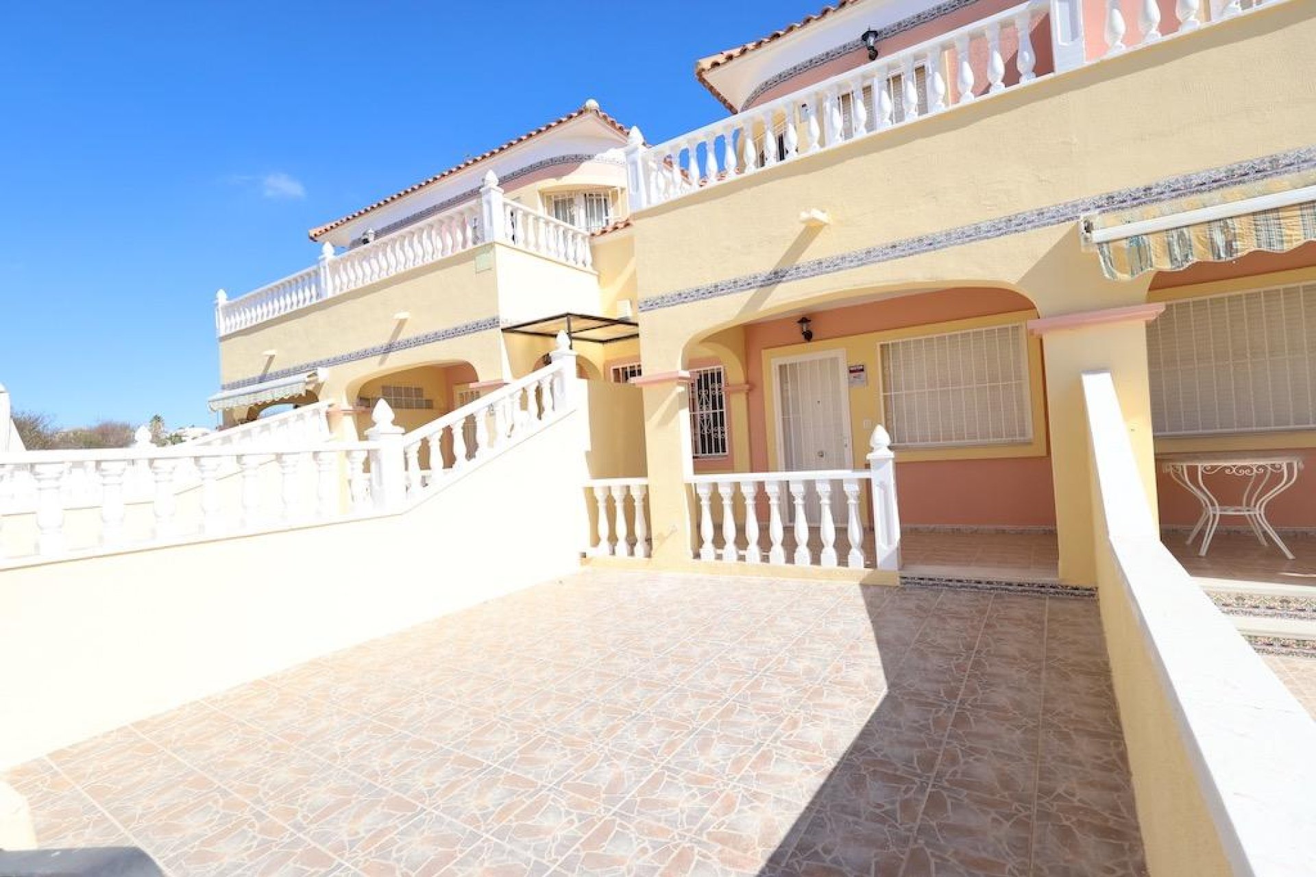 Resale - Terraced house - Orihuela Costa - Las Filipinas