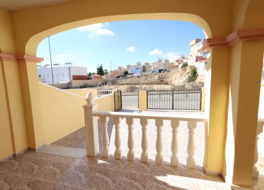 Resale - Terraced house - Orihuela Costa - Las Filipinas