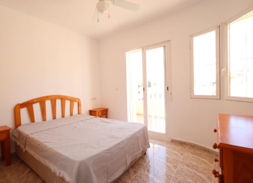 Resale - Terraced house - Orihuela Costa - Las Filipinas