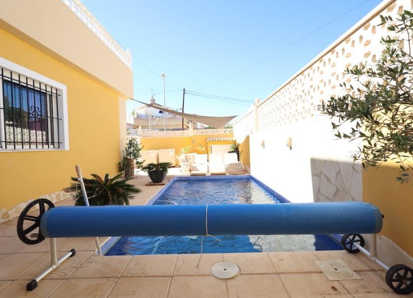 Resale - Terraced house - Orihuela Costa - Lomas de Cabo Roig