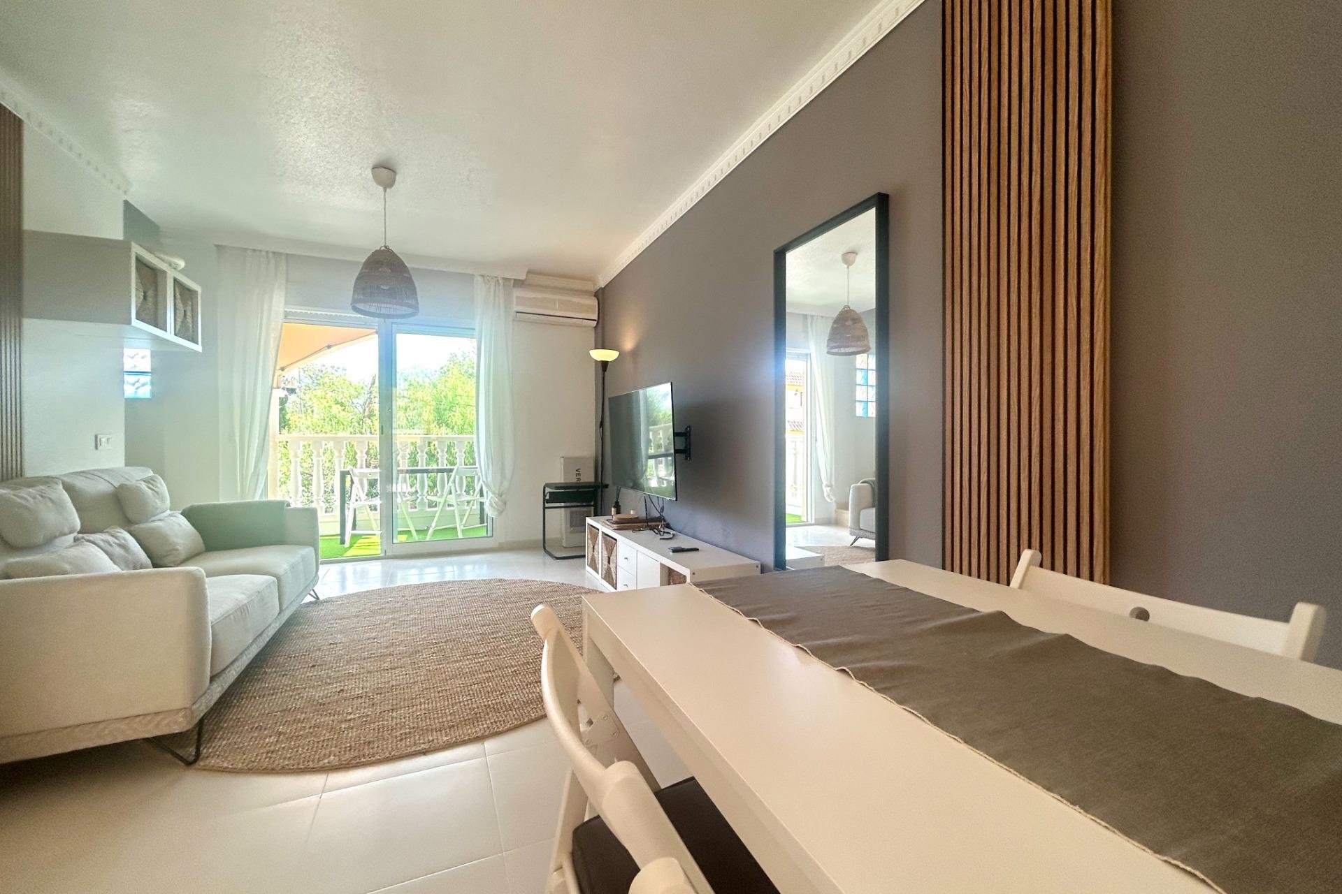 Resale - Terraced house / Townhouse - Algorfa - Montemar