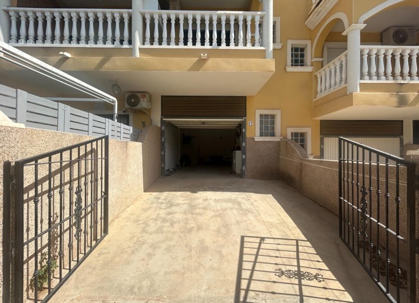 Resale - Terraced house / Townhouse - Algorfa - Montemar