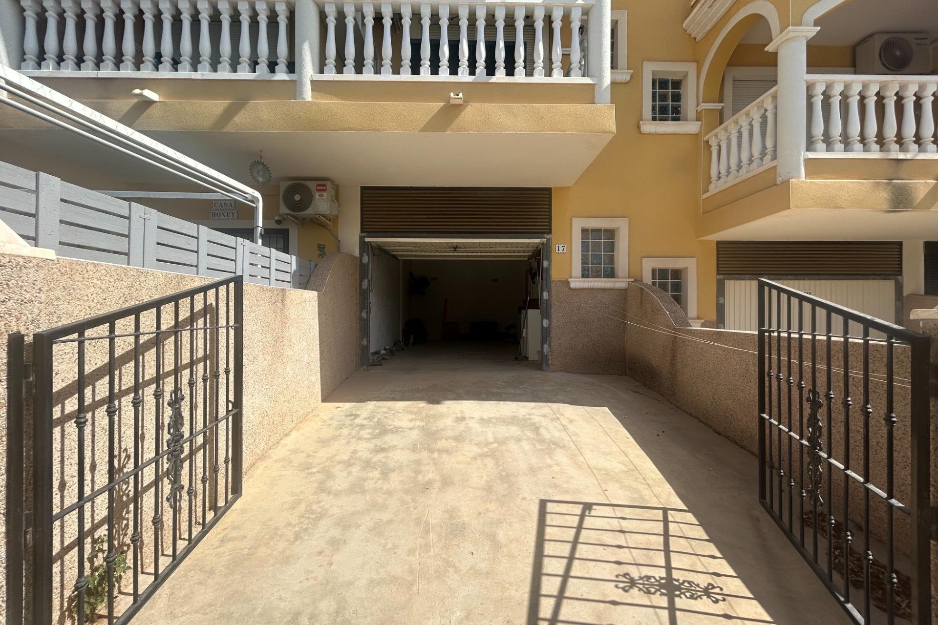 Resale - Terraced house / Townhouse - Algorfa - Montemar