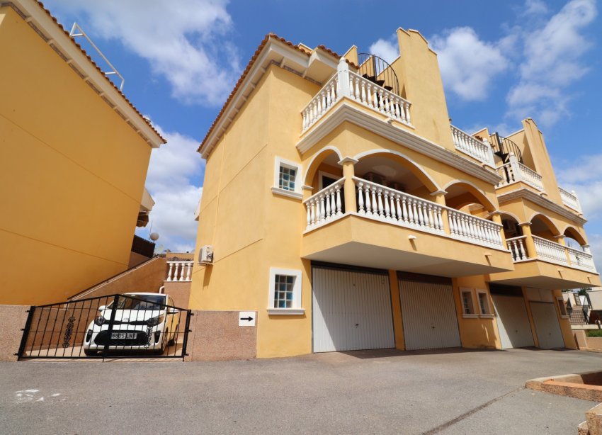 Resale - Terraced house / Townhouse - Algorfa - Montemar