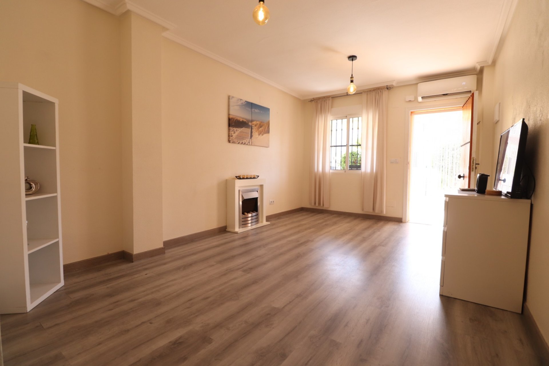 Resale - Terraced house / Townhouse - Algorfa - Montemar