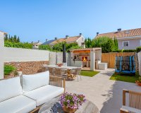 Resale - Terraced house / Townhouse - Alicante - Playa San Juan