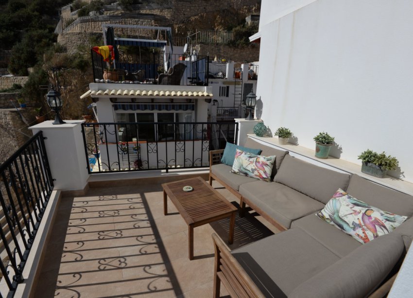 Resale - Terraced house / Townhouse - Alicante