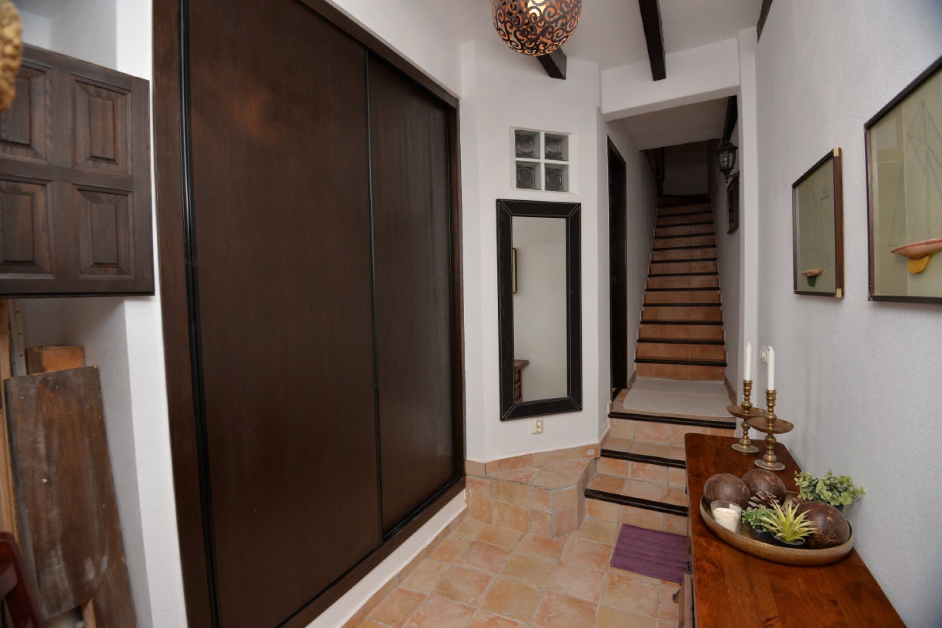 Resale - Terraced house / Townhouse - Alicante