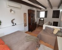 Resale - Terraced house / Townhouse - Alicante