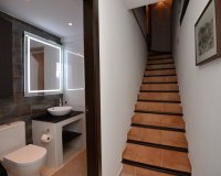 Resale - Terraced house / Townhouse - Alicante