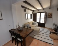 Resale - Terraced house / Townhouse - Alicante