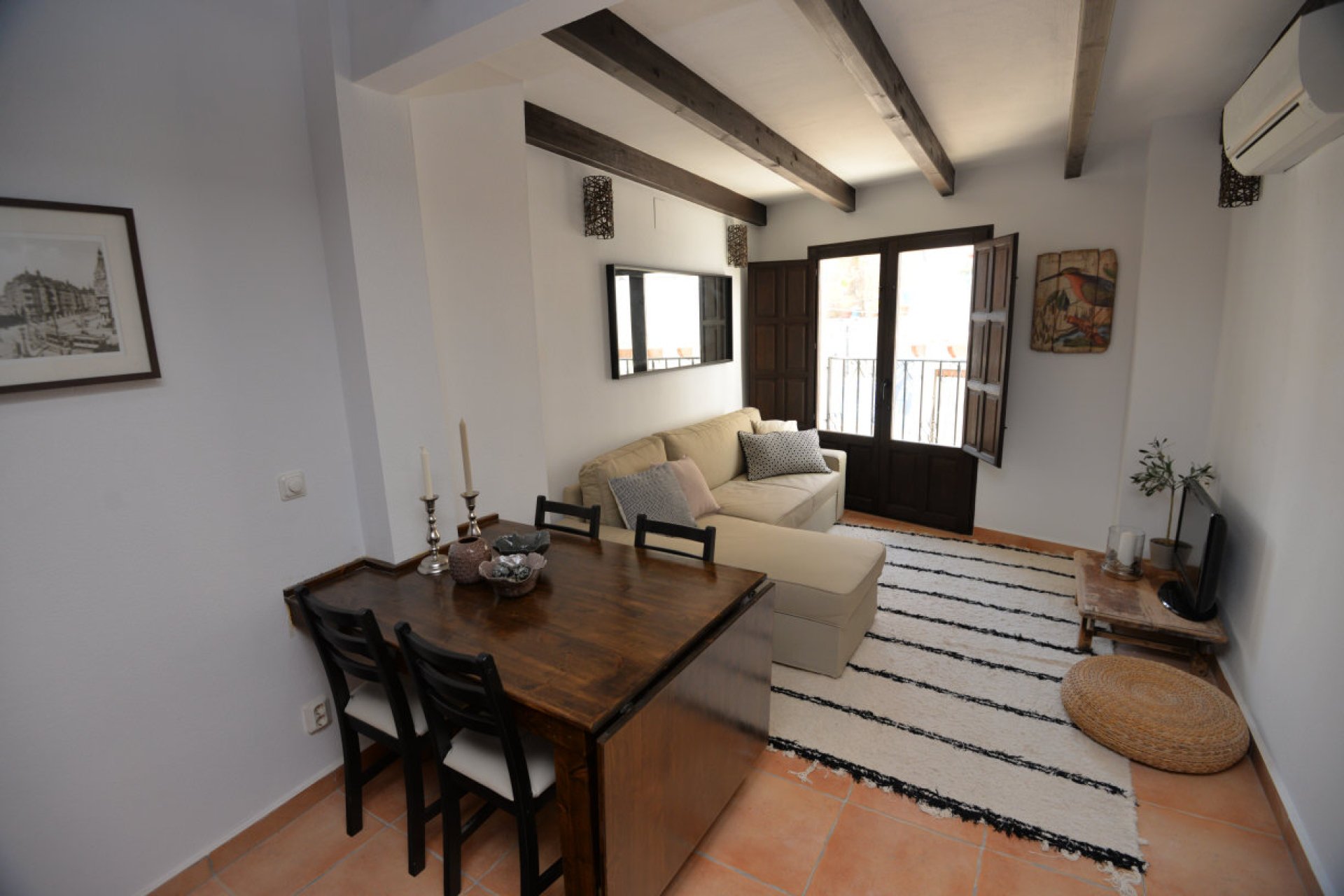 Resale - Terraced house / Townhouse - Alicante