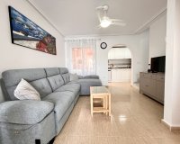 Resale - Terraced house / Townhouse - Avileses