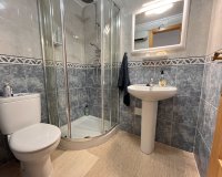 Resale - Terraced house / Townhouse - Avileses