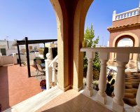Resale - Terraced house / Townhouse - Avileses