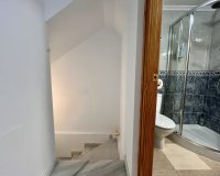 Resale - Terraced house / Townhouse - Avileses