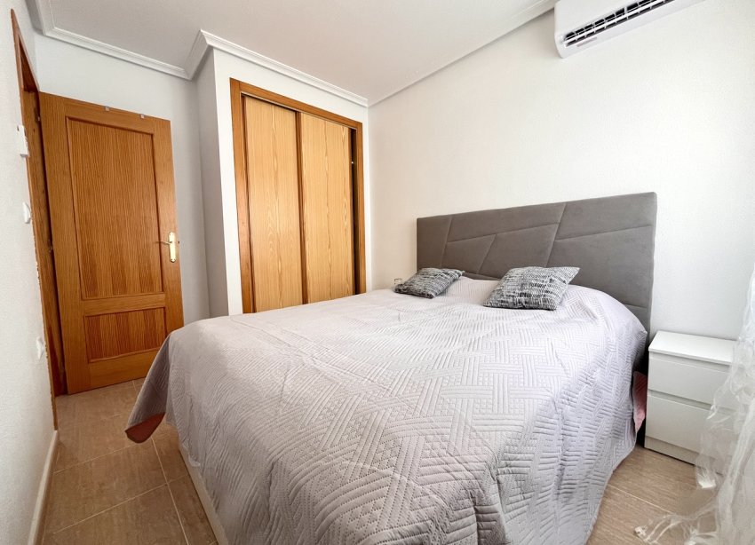 Resale - Terraced house / Townhouse - Avileses