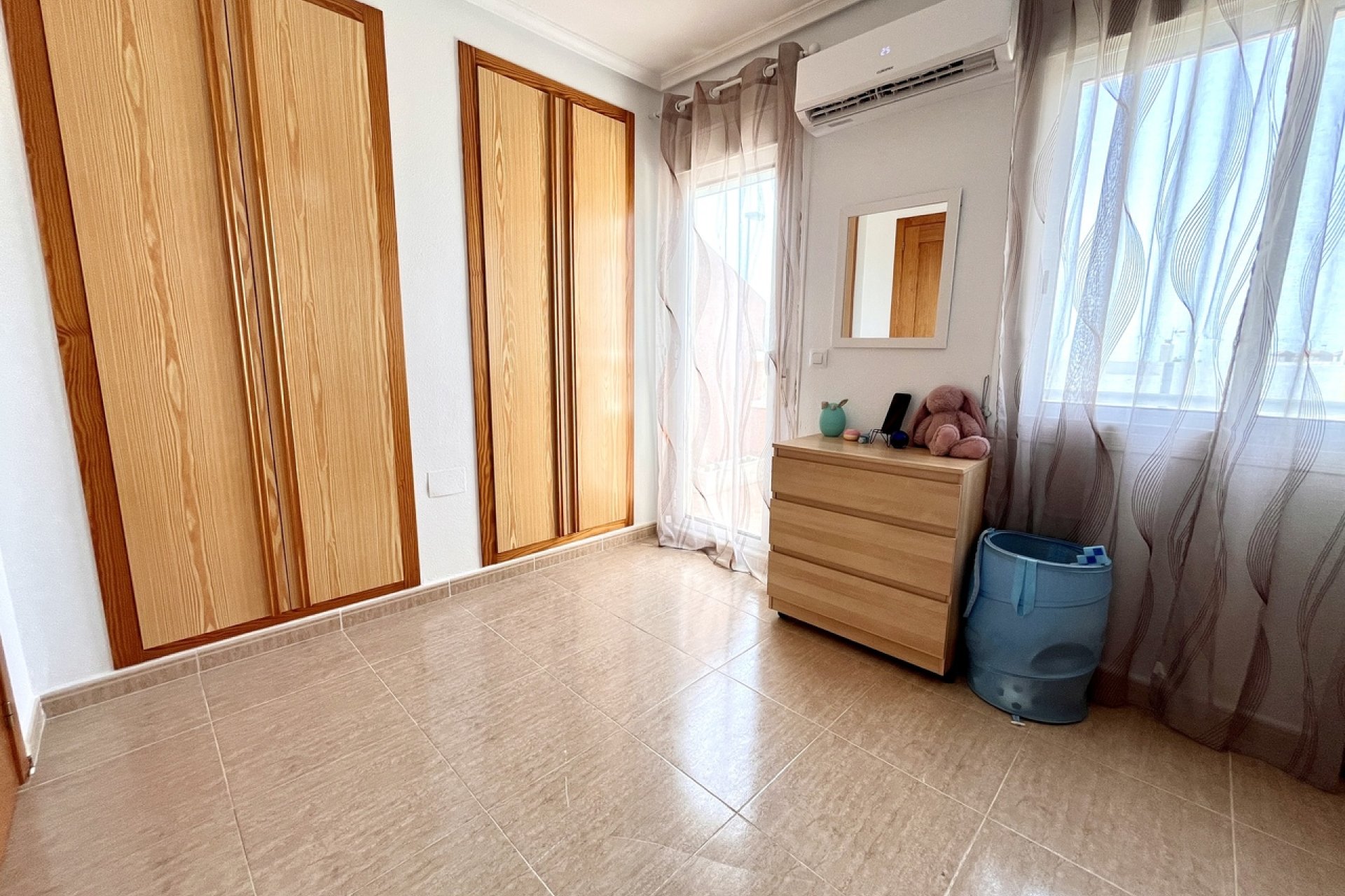 Resale - Terraced house / Townhouse - Avileses