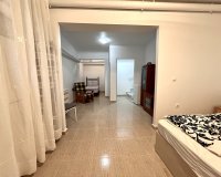 Resale - Terraced house / Townhouse - Avileses