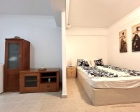 Resale - Terraced house / Townhouse - Avileses