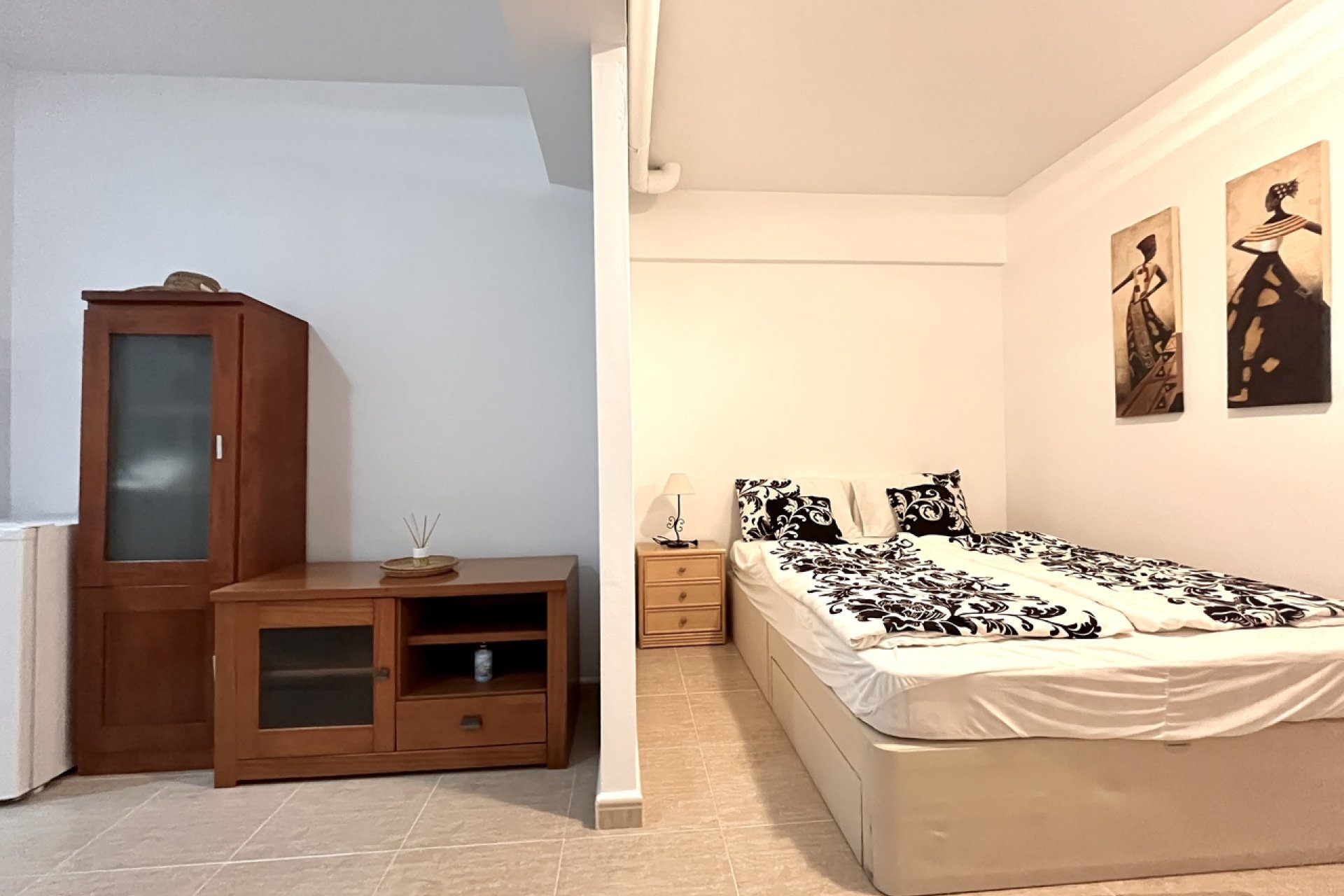 Resale - Terraced house / Townhouse - Avileses