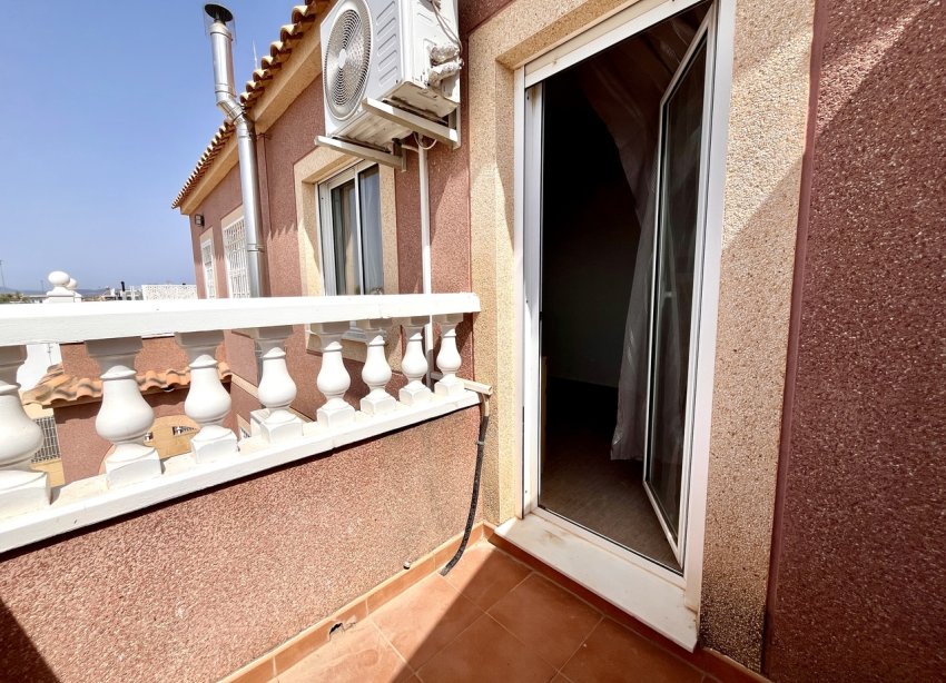 Resale - Terraced house / Townhouse - Avileses