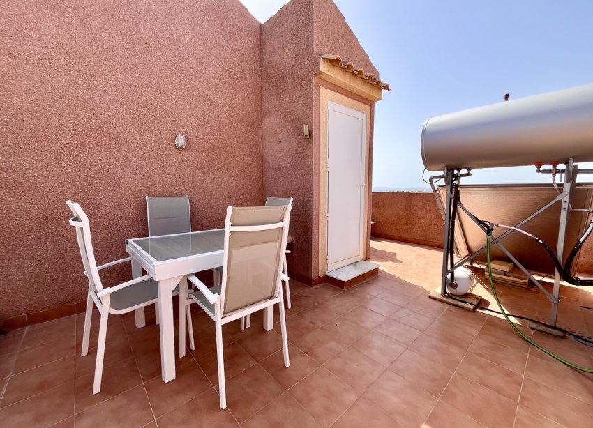 Resale - Terraced house / Townhouse - Avileses