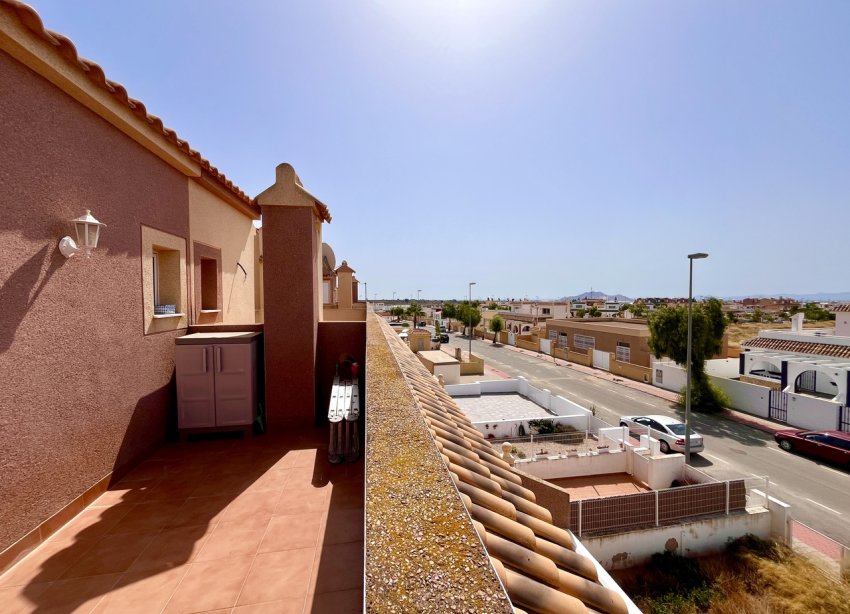 Resale - Terraced house / Townhouse - Avileses