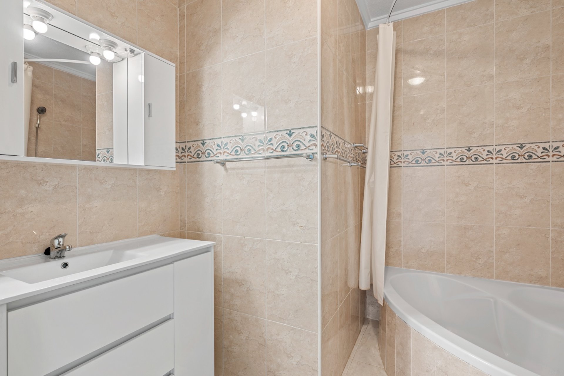 Resale - Terraced house / Townhouse - Ciudad Quesada - Rojales