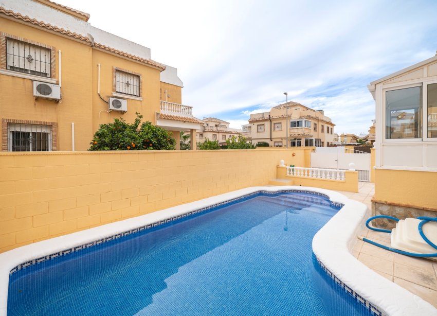 Resale - Terraced house / Townhouse - Ciudad Quesada
