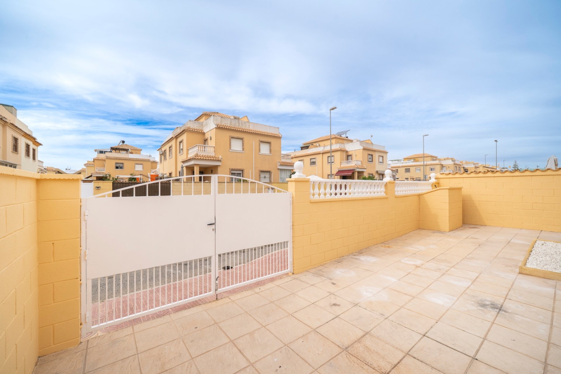 Resale - Terraced house / Townhouse - Ciudad Quesada