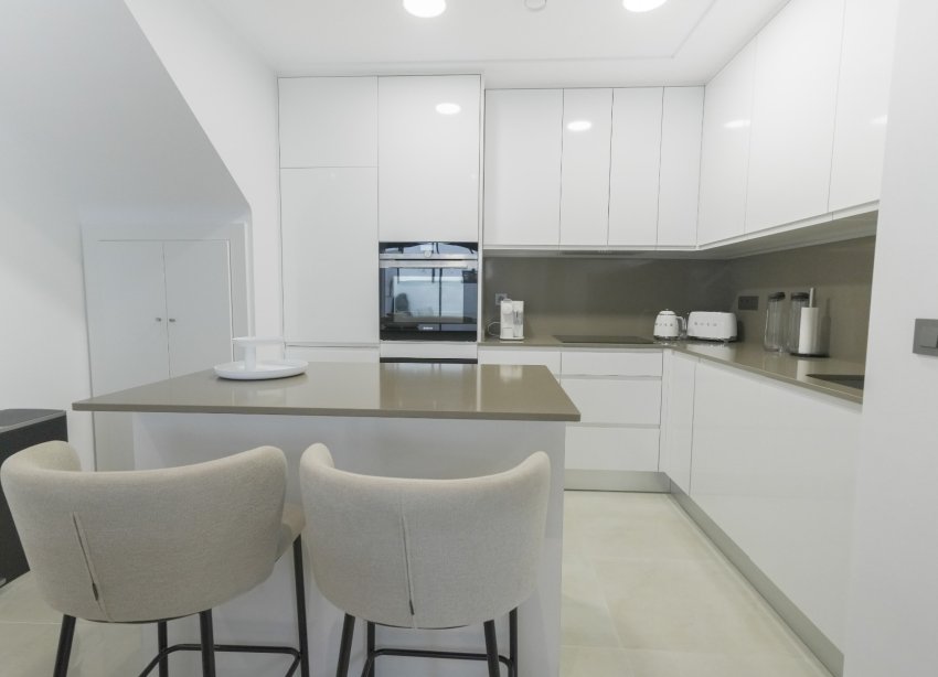 Resale - Terraced house / Townhouse - Dolores